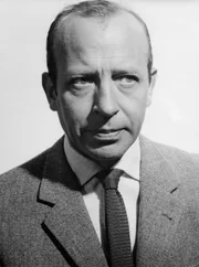 Konrad Georg als Kommissar Werner Freytag. Konrad Georg als Kommissar Werner Freytag.
