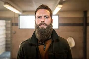Der Bart muss ab: Elliot Stanley (Jamie Dornan) f&uuml;rchtet, von seinem Kontakt in Irland wegen seines Haarwuchses nicht erkannt zu werden.