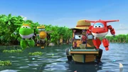 Die Super Wings haben die Idee, einen Strudel zu erzeugen, in dessen Mitte sich das Spielzeug sammelt und herausgefischt werden kann.