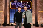 Als Kandidaten zu Gast bei "Wer wei&szlig; denn sowas?": Der Podcaster und Moderator Tommi Schmitt (l.) und der Autor und TV-Producer Jakob Lundt (r.).