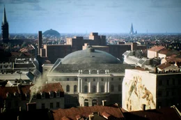 Am 10. Februar 1933 h&auml;lt Hitler im Sportpalast seine Rede zum Wahlkampfauftakt f&uuml;r die Reichstagswahlen am 5. M&auml;rz 1933.