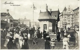 Postkarte: Am Bahnhofplatz in M&uuml;nchen.