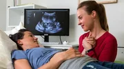 ARD RENTNERCOPS, FOLGE 24, „Engel 07“. Vicky Adam (Katja Danowski) und ihre Frau (Jutta Dolle, r.) erwarten ein Baby. ARD RENTNERCOPS, FOLGE 24, „Engel 07“. Vicky Adam (Katja Danowski) und ihre Frau (Jutta Dolle, r.) erwarten ein Baby.