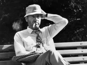 rbb Fernsehen LIEBLING KREUZBERG, Folge 1, „Der neue Mann“. Manfred Krug als Anwalt Robert Liebling. rbb Fernsehen LIEBLING KREUZBERG, Folge 1, „Der neue Mann“. Manfred Krug als Anwalt Robert Liebling.