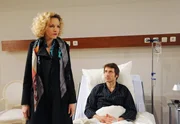 ARD STURM DER LIEBE FOLGE 1716. Natascha (Melanie Wiegmann, l.) appelliert an Veits (Guido Broscheit, r.) Gewissen. ARD STURM DER LIEBE FOLGE 1716. Natascha (Melanie Wiegmann, l.) appelliert an Veits (Guido Broscheit, r.) Gewissen.
