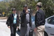 In einer stillgelegten Wohnanlage auf einem Navy-Stützpunkt wird eine halb mumifizierte Frau im Hochzeitskleid gefunden. Kate (Sasha Alexander, l.) und Gibbs (Mark Harmon, r.) ermitteln in diesem Fall ... In einer stillgelegten Wohnanlage auf einem Navy-Stützpunkt wird eine halb mumifizierte Frau im Hochzeitskleid gefunden. Kate (Sasha Alexander, l.) und Gibbs (Mark Harmon, r.) ermitteln in diesem Fall ...