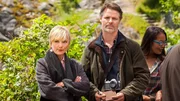 l-r: Grace Sherman (Teryl Rothery), Jack Griffith (Dylan Neal)