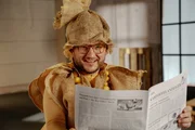 Sebastian Lege begibt sich in die Welt der Kartoffeln und deckt auf, mit welchen Hilfsmitteln die Industrie Tiefkühl-Kartoffelpuffer länger haltbar macht. Sebastian Lege begibt sich in die Welt der Kartoffeln und deckt auf, mit welchen Hilfsmitteln die Industrie Tiefkühl-Kartoffelpuffer länger haltbar macht.