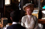 Lady Suzanne Atherly (Samantha Bond) Lady Suzanne Atherly (Samantha Bond)