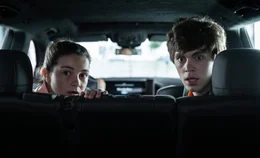 Emily Turner (Lilly Aspell), Zach Turner (Jack Champion)