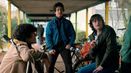 (v.l.n.r.) Morten "Motte" (Timothy Scannell), Jan Borowka (Juri Sam Winkler) und Detlef "Walki" Walkenhorst (Claude Heinrich)