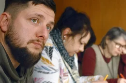 Hilfeplankonferenz mit dem Jugendamt f&uuml;r Niklas &ndash; wird er nach Hause kommen? Mit Erzieher Max Gerecke, Erzieherin Antje Wagner und der Psychologin Annette L&ouml;we