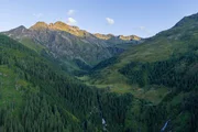 Orteralm bei Sonnenaufgang. Orteralm bei Sonnenaufgang.