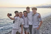 Die Jungs freuen sich auf das nächste Event. Die Jungs freuen sich auf das nächste Event.