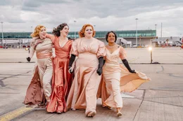 Glamour&ouml;se Tagtr&auml;ume: Von links: Heather (Alice Lowe), Rachel (Aisling Bea), Claire (Jayde Adams) und Zoe (Amaka Okafor).