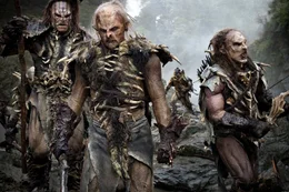 Kriegerische Orks durchstreifen Mittelerde.