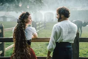 Sisi (Dominique Devenport) und Graf Andrássy (Giovanni Funiati). Sisi (Dominique Devenport) und Graf Andrássy (Giovanni Funiati).