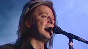 Musik nonstop in der Sommerhitparade. Mit tollen Songs von Bonnie Tyler, Pur, OMD, Anna-Maria Zimmermann, Rio Reiser (Foto), Alice & Stefan Waggershausen und vielen anderen.