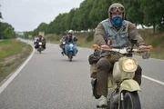 Voll bepackt: Einmal im Jahr fahren die Simson-Freunde gemeinsam auf große Tour. Voll bepackt: Einmal im Jahr fahren die Simson-Freunde gemeinsam auf große Tour.