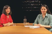 v.li.: Susana Mons&ograve;, Philosophin und Tierethikerin, mit Moderatorin Olivia R&ouml;llin