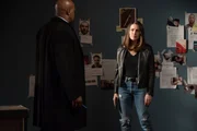 Norman Singleton (Evan Parke), Elizaabeth Keen (Megan Boone) Norman Singleton (Evan Parke), Elizaabeth Keen (Megan Boone)