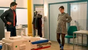 Jess (Juana Nagel) hat Wehen. Jonas (Patrick Schlegel) begleitet sie ins Krankenhaus. Steht die Geburt unmittelbar bevor? Jess (Juana Nagel) hat Wehen. Jonas (Patrick Schlegel) begleitet sie ins Krankenhaus. Steht die Geburt unmittelbar bevor?