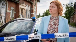 Kommissarin Winter (Rosalie Thomass) macht klare Ansagen.