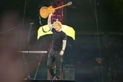 Ed Sheeran tritt im BC Place Stadium in Vancouver in Kanada auf. Ed Sheeran tritt im BC Place Stadium in Vancouver in Kanada auf.