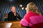 Monika Gruber und Patrick Lindner w&auml;hrend ServusTVs &bdquo;Die Gruaberin - Vodcast&ldquo; in Salzburg, &Ouml;sterreich am 13. Februar 2026.