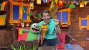Knolle und Juri lernen z&auml;hlen f&uuml;r den Matheunterricht. Jetzt ist Knolle bereit f&uuml;r die Einschulung und hat sogar eine selbst gebastelte Schult&uuml;te mit.