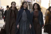L-R: Caterina Ferioli als Antonia, Vittoria Puccini als Maria Cuoio und Adriana Savarese als Carolina