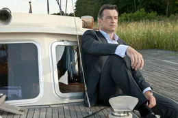 Robert (Thomas Sarbacher).