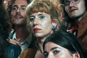 Claudine (Manon Kneusé, Mi.) wird als Informantin für den französischen Inlandsgeheimdienst an der experimentellen Universität Vincennes eingeschleust. Claudine (Manon Kneusé, Mi.) wird als Informantin für den französischen Inlandsgeheimdienst an der experimentellen Universität Vincennes eingeschleust.