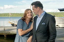 Irene (Birge Schade) und Robert (Thomas Sarbacher).