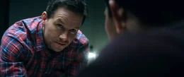 James Silva (Mark Wahlberg, l.)