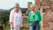 Moderatorin Anna Lena Dörr (rechts) mit Jane Schäfer. Moderatorin Anna Lena Dörr (rechts) mit Jane Schäfer.