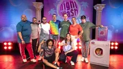 NightWash feiert sein Comeback bei RTLZWEI mit einem gro&szlig;em Comedy Open Air! Foto, v.li.n.re.hinten: Bora, Osan Yaran, Falk Schug, Simon St&auml;blein, Vincent Tophoven, Kristina Bogansky, Markus Krebs; vorne: Freddy Eku&eacute; und Josepha Walter.