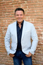Stefan Mross, Moderator der Unterhaltungssendung "Immer wieder sonntags", im Europapark Rust.