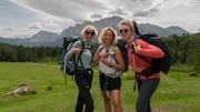 Revi, Claudia und Annika auf Hüttenwanderung durchs Karwendelgebirge Revi, Claudia und Annika auf Hüttenwanderung durchs Karwendelgebirge