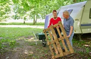 Melanie und Manfred Gronau sind die neuen Pächter des Campingplatzes auf der kleinen Elbinsel Lühesand. Melanie und Manfred Gronau sind die neuen Pächter des Campingplatzes auf der kleinen Elbinsel Lühesand.