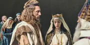 1017 heiratet Knut Emma, die Witwe des englischen Königs. Ein brillanter politischer Schachzug, mit dem er Dänen und Angelsachsen versöhnt. 1017 heiratet Knut Emma, die Witwe des englischen Königs. Ein brillanter politischer Schachzug, mit dem er Dänen und Angelsachsen versöhnt.