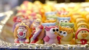 Süße Figuren aus Zucker Süße Figuren aus Zucker