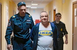 Der Unternehmer Konstantin Ponomarjow machte im Russland der 1990er Jahre Gesch&auml;fte mit IKEA. Als er das Unternehmen zu erpressen versuchte, wurde er wegen Verdachts auf Betrug und Steuerhinterziehung inhaftiert.