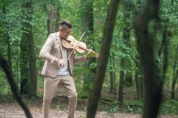 "Mir geht es darum, der Welt das zu geben, was ihr fehlt", sagt der Jazz-Geiger Adam Baldych &uuml;ber seine Musik und sein Spiel.