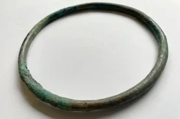 Der original Kelten-Halsring von Utphe.