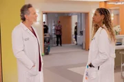 Pictured: (l-r) Steven Weber as Dr. Dean Archer, Merrin Dungey as Dr. Jennifer Kingston Pictured: (l-r) Steven Weber as Dr. Dean Archer, Merrin Dungey as Dr. Jennifer Kingston