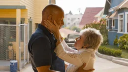 Dominic Toretto (Vin Diesel), Abuela Toretto (Rita Moreno).