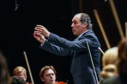 Dirigent Tugan Sokhiev.