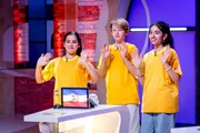 Das gelbe Team aus Schönkirchen/Schleswig-Holstein freut sich auf eine tolle Sendung. Das gelbe Team aus Schönkirchen/Schleswig-Holstein freut sich auf eine tolle Sendung.