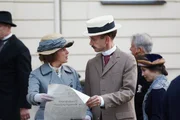 Rosa Luxemburg (Barbara Philipp) und Karl Liebknecht (Uwe Poppe). Rosa Luxemburg (Barbara Philipp) und Karl Liebknecht (Uwe Poppe).
